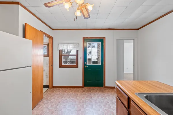 $289,900 | 1503 7th Street, Marinette, WI 54143