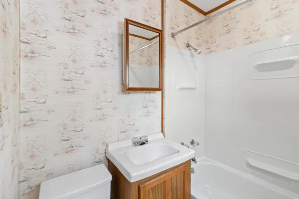 $289,900 | 1503 7th Street, Marinette, WI 54143