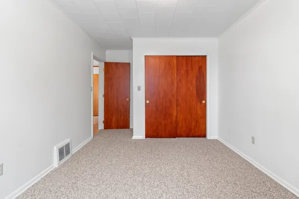 $289,900 | 1503 7th Street, Marinette, WI 54143