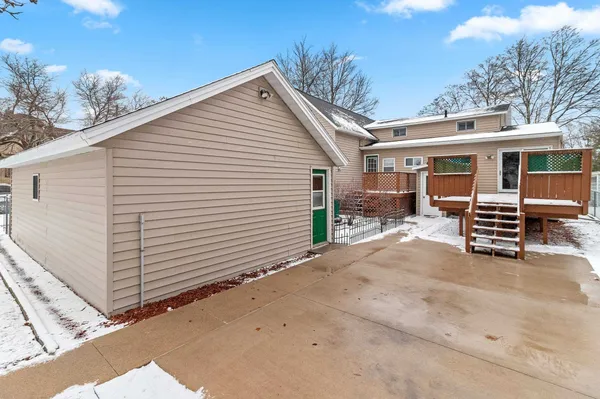 $289,900 | 1503 7th Street, Marinette, WI 54143