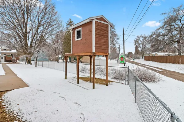 $289,900 | 1503 7th Street, Marinette, WI 54143