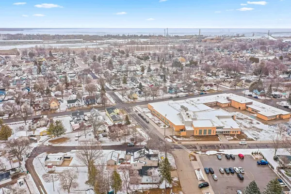 $289,900 | 1503 7th Street, Marinette, WI 54143