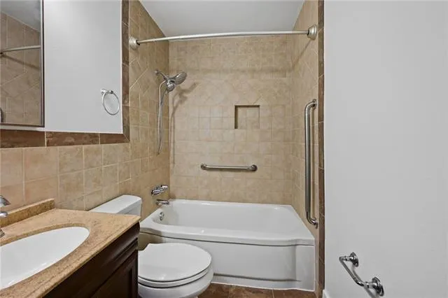 $290,000 | 2450 Roosevelt Boulevard, Kenner, LA 70062