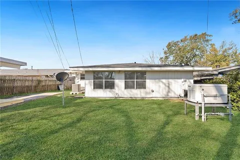 $279,900 | 2450 Roosevelt Boulevard, Kenner, LA 70062