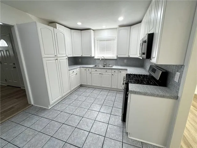 $290,000 | 2450 Roosevelt Boulevard, Kenner, LA 70062