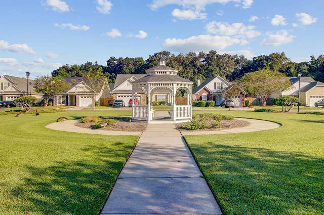 $348,000 | 107 Garden Grove Drive, Summerville, SC 29485