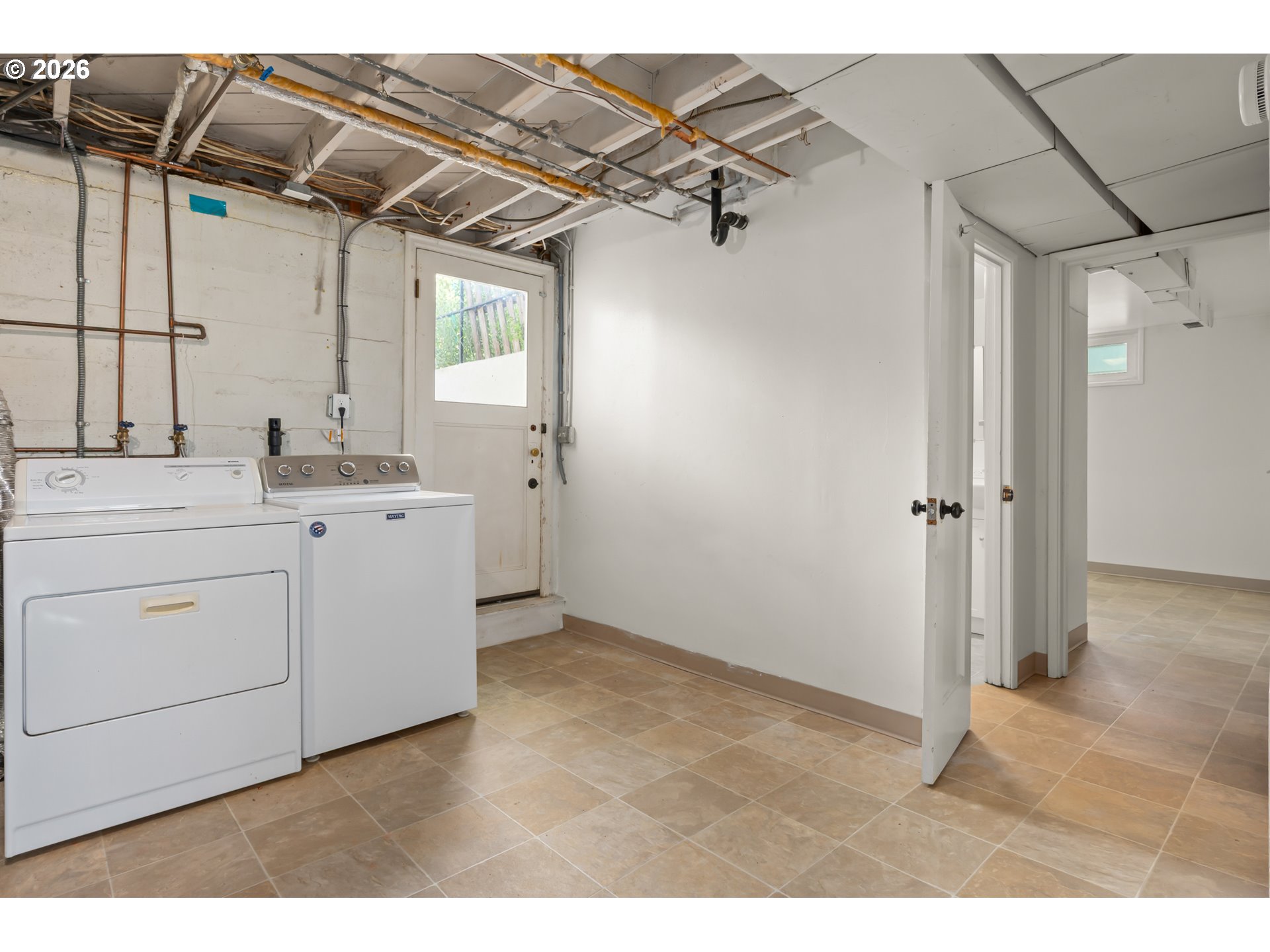 2661 Harris Street Eugene, OR 97405 - Photo 35 of 48
