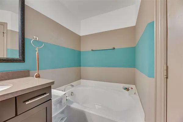 $2,600 | 2625 Chambers Drive, Lewisville, TX 75067