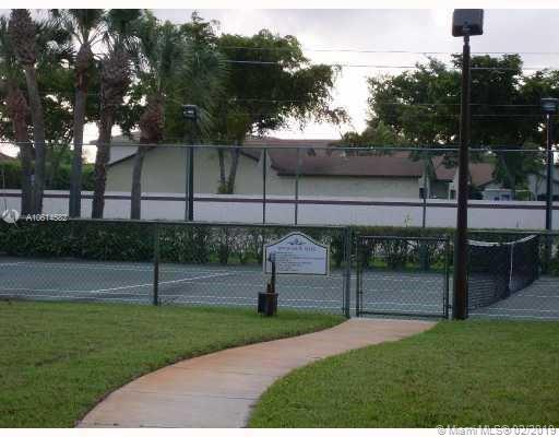 5720 Rock Island Road, Unit 382 Tamarac, FL 33319 - Photo 16 of 19