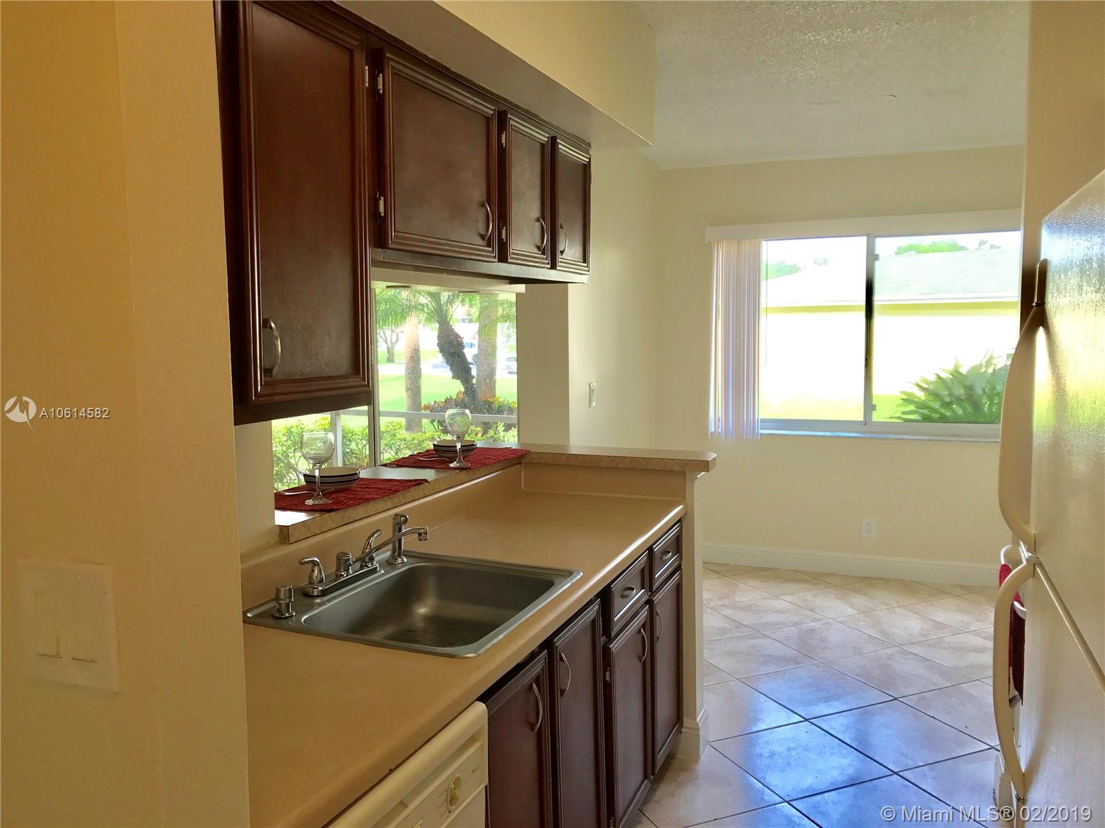 5720 Rock Island Road, Unit 382 Tamarac, FL 33319 - Photo 3 of 19