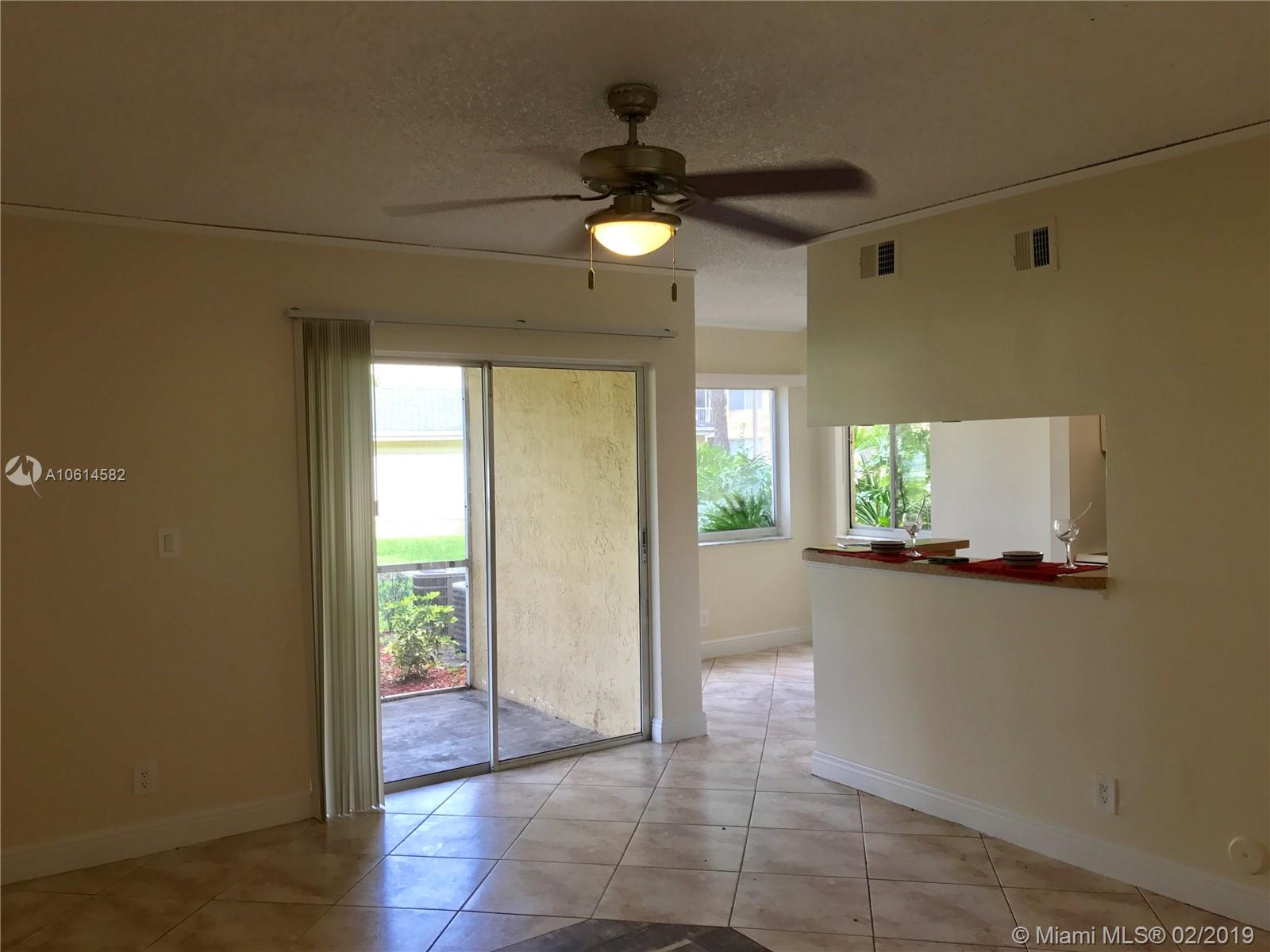 5720 Rock Island Road, Unit 382 Tamarac, FL 33319 - Photo 4 of 19