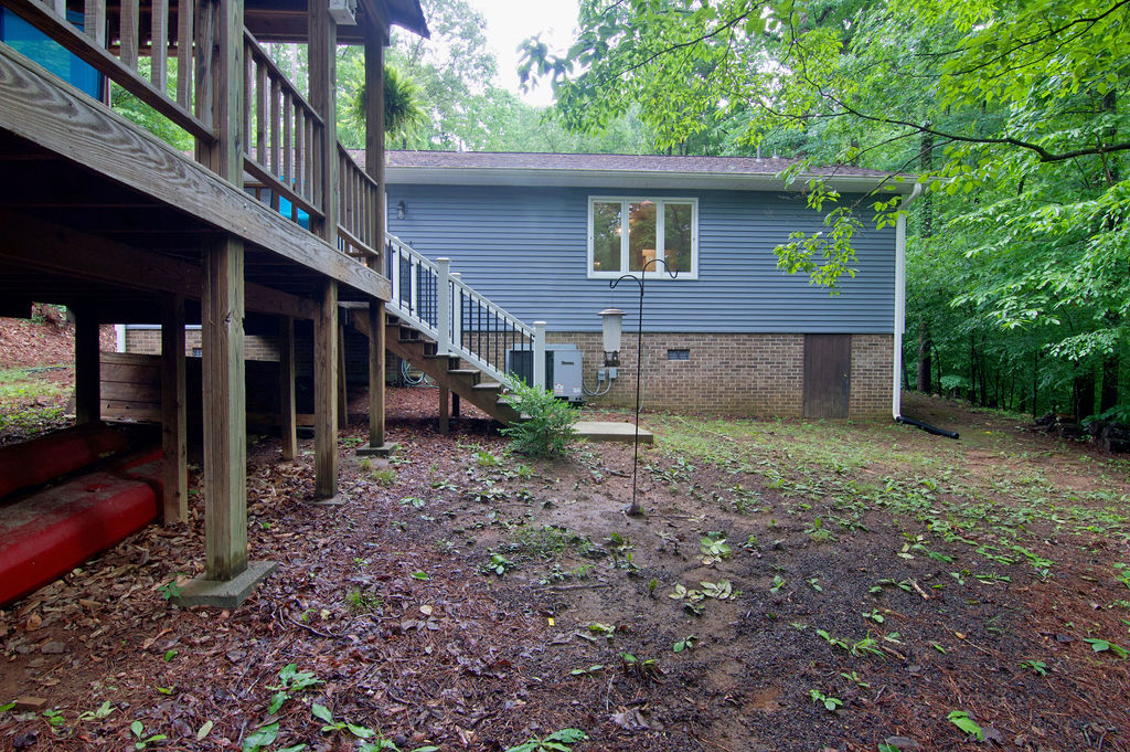 1279 Coneross Point Drive Seneca, SC 29678 - Photo 33 of 48