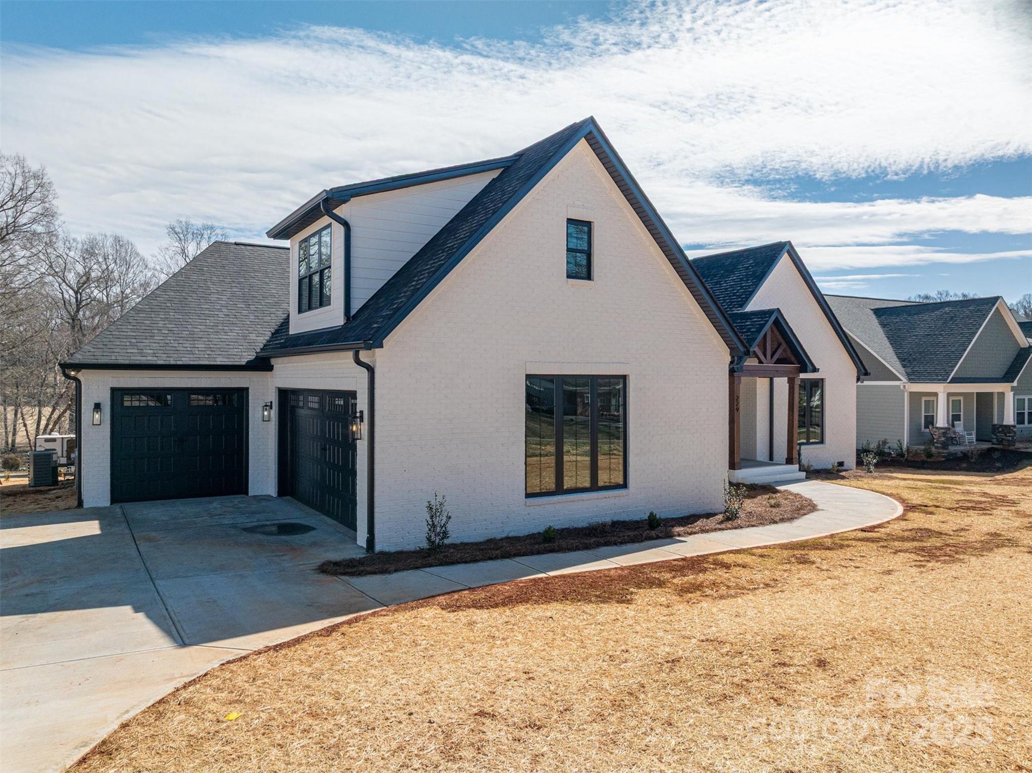 229 Golf Course Road Maiden, NC 28650 - Photo 3 of 48 Gallery Image 3