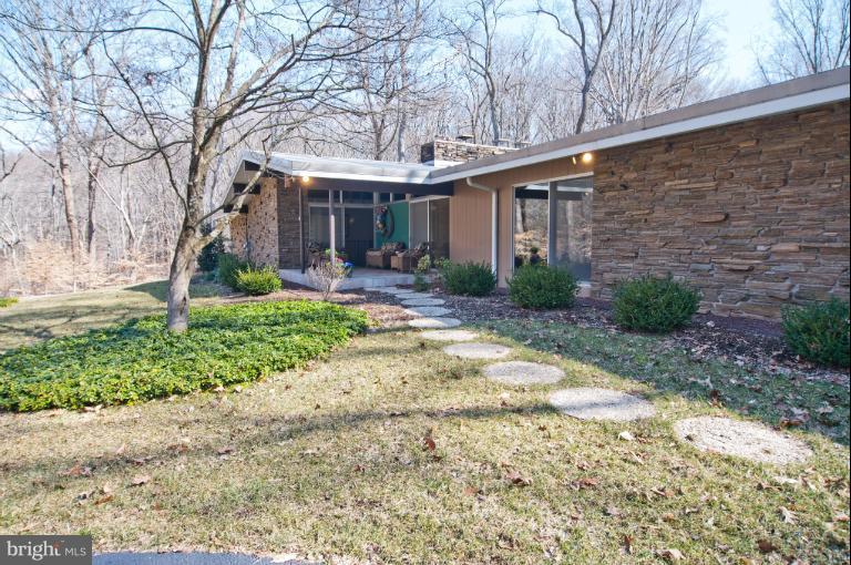 4101 Green Glade Road Phoenix, MD 21131 - Photo 8 of 29 Exterior (Front)