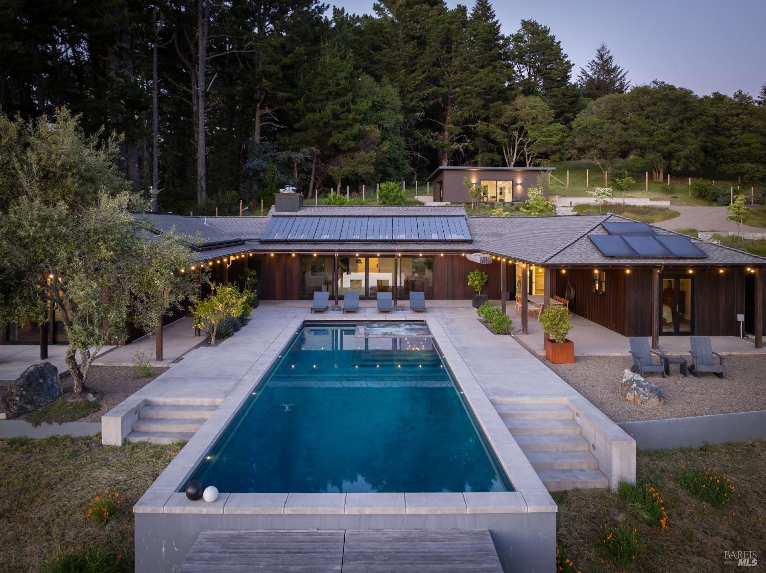 18800 Fitzpatrick Lane Occidental, CA 95465 - Photo 32 of 35 a view of swimming pool with sitting area
