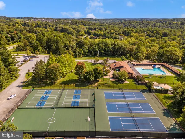 $525,000 | 10407 Hedgeapple Court, New Market, MD 21774