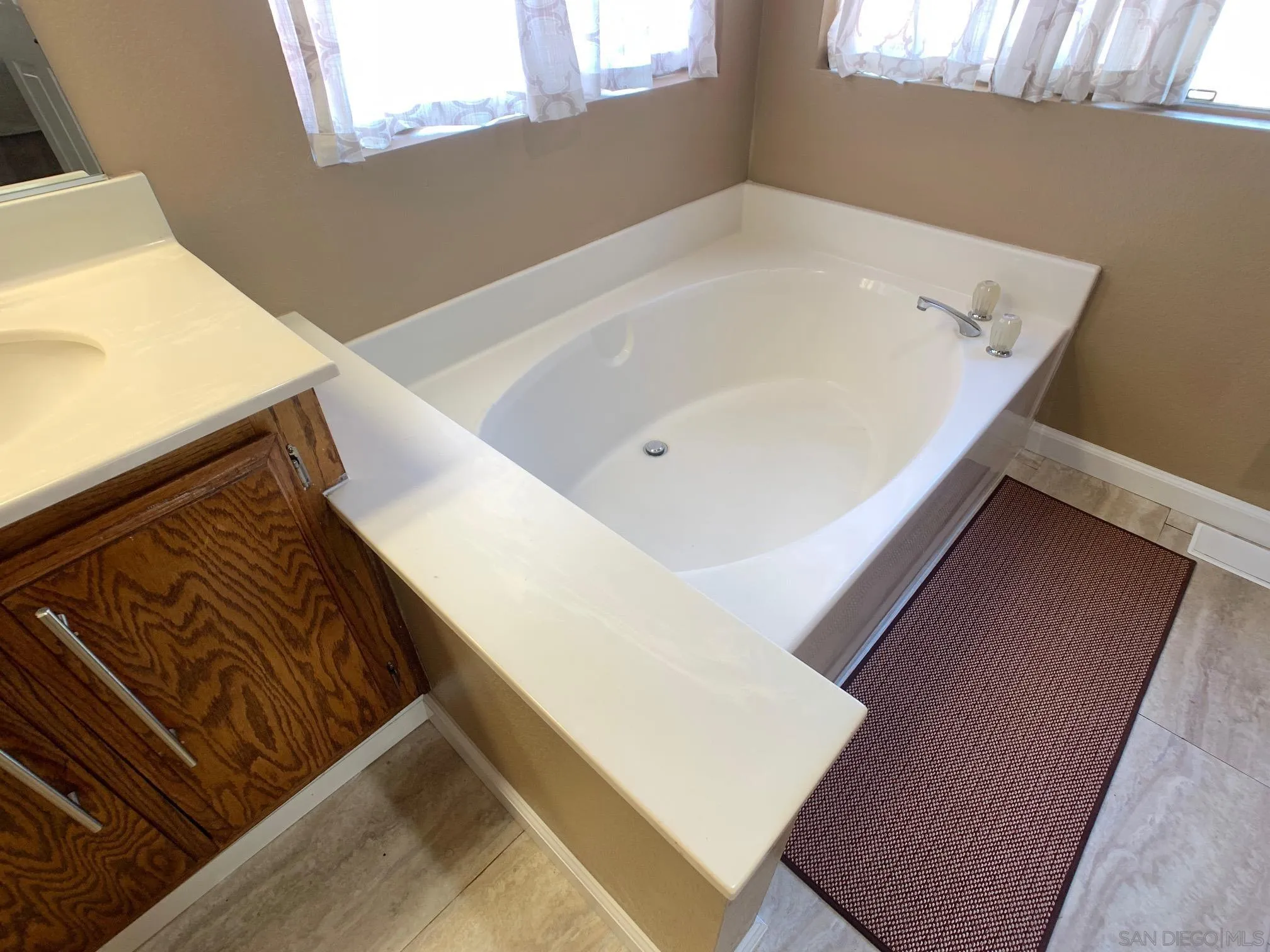 15935 Spring Oaks Road, Unit 194 El Cajon, CA 92021 - Photo 22 of 28 Gallery Image 22