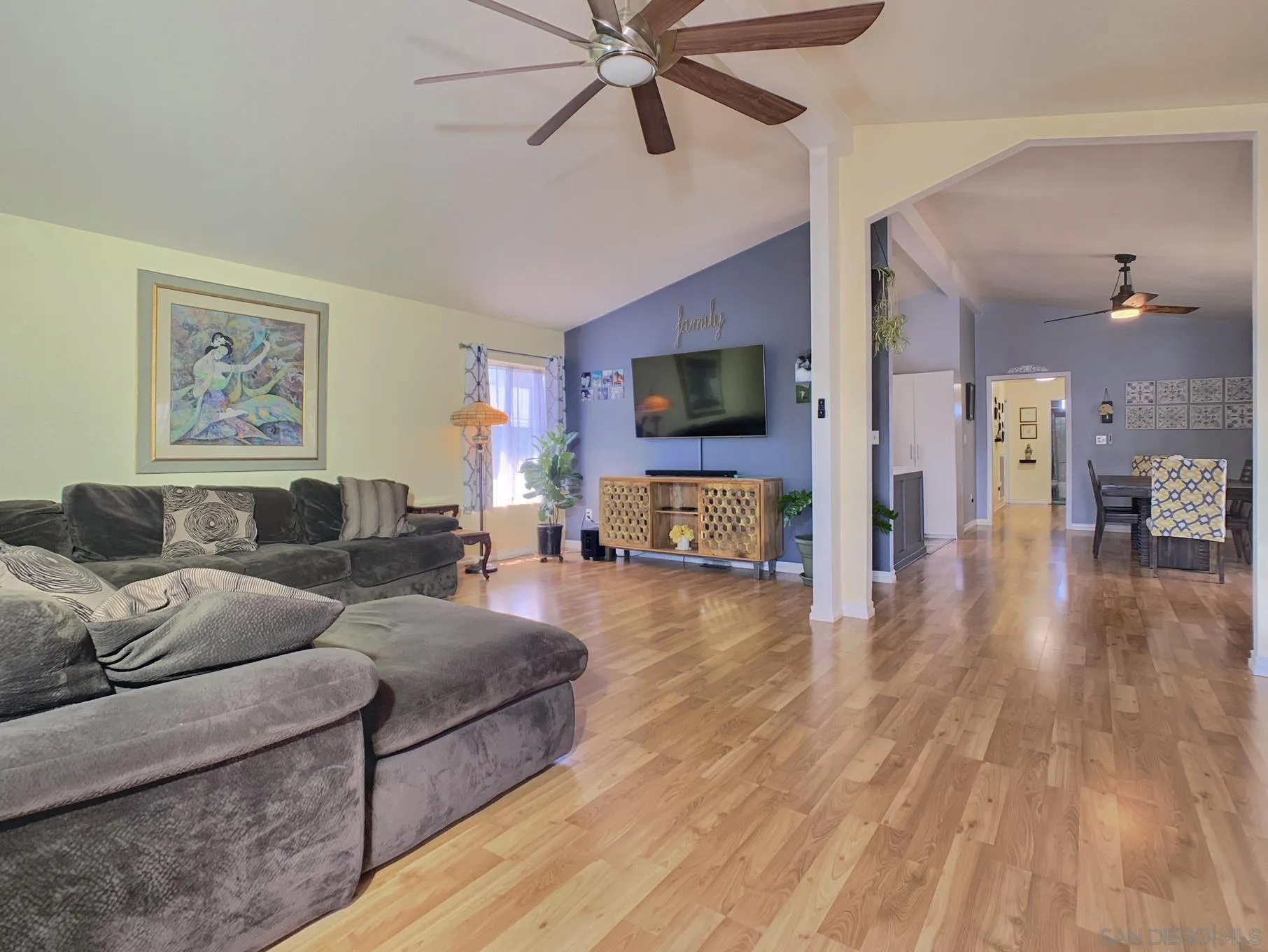 15935 Spring Oaks Road, Unit 194 El Cajon, CA 92021 - Photo 6 of 28 Gallery Image 6