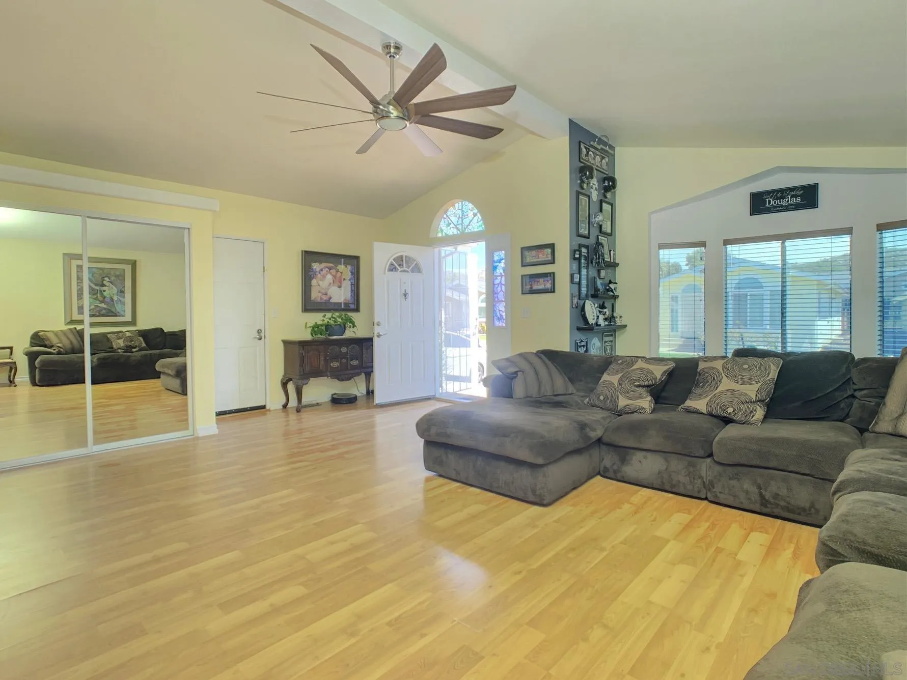 15935 Spring Oaks Road, Unit 194 El Cajon, CA 92021 - Photo 8 of 28 Gallery Image 8