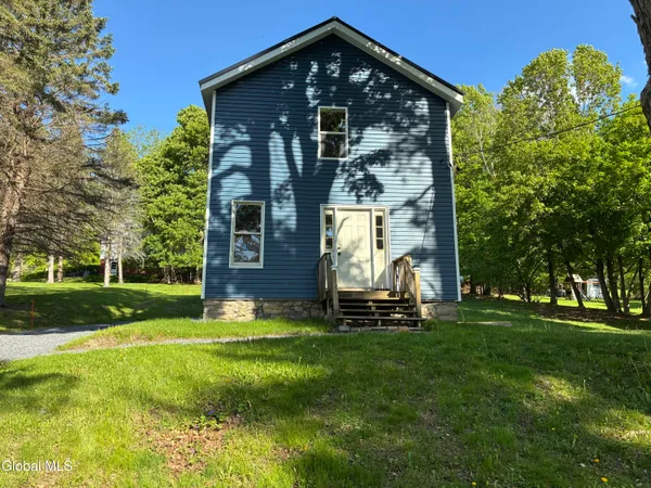 $225,000 | 77 Abbott Street, Hoosick Falls, NY 12090