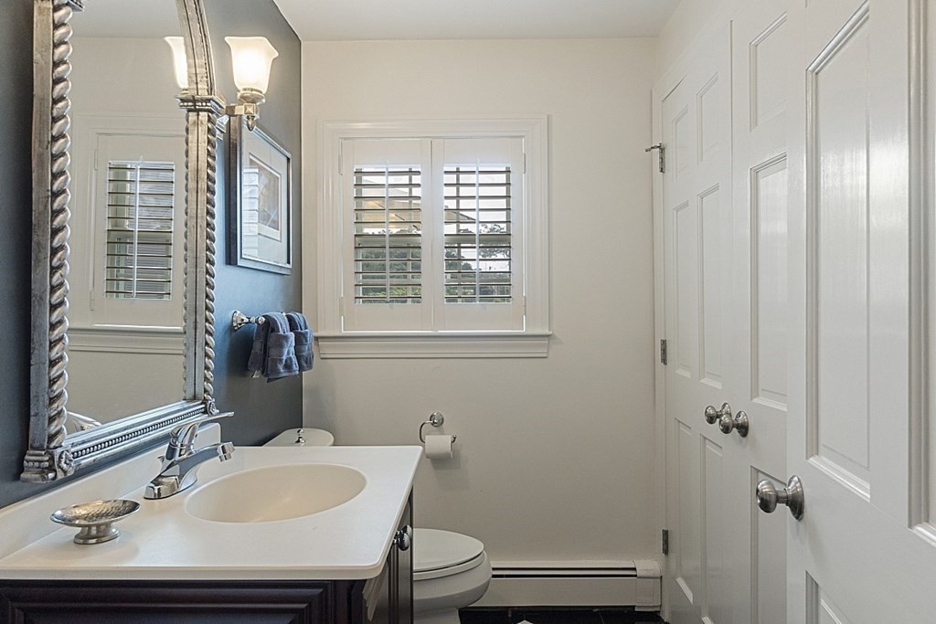 3 Beach Road Shrewsbury, MA 01545 - Photo 16 of 42 Gallery Image 16