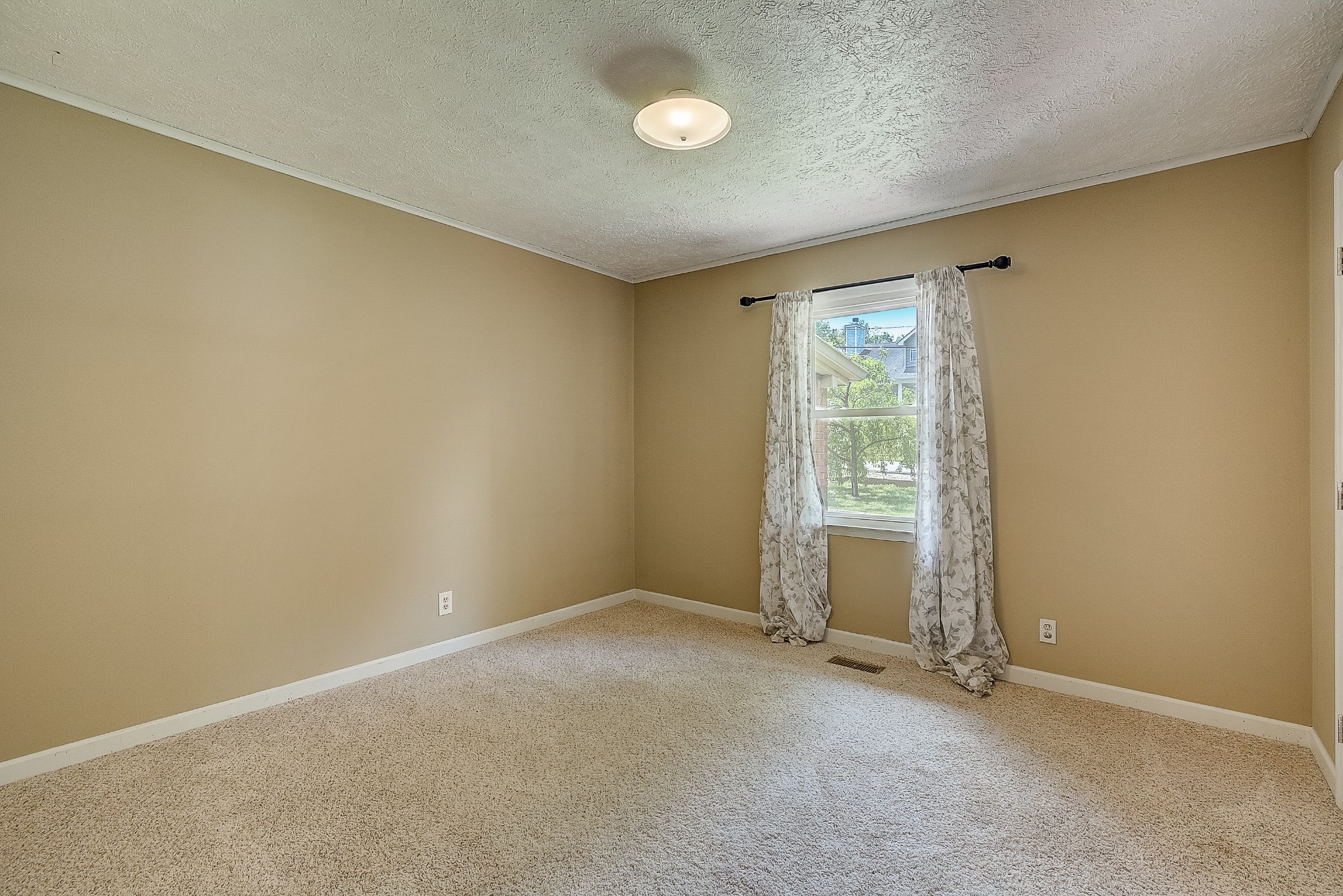 1719 A Hanover Road Nashville, TN 37216 - Photo 18 of 27 Gallery Image 18