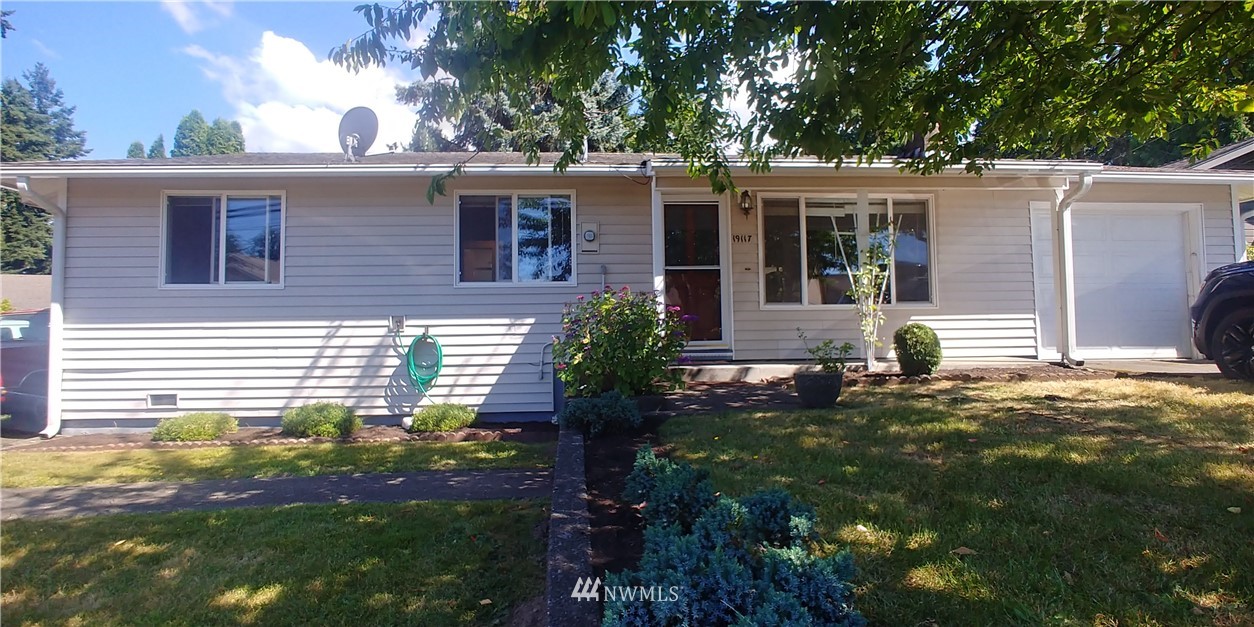 19117 Grannis Road Bothell, WA 98012 - Photo 2 of 3