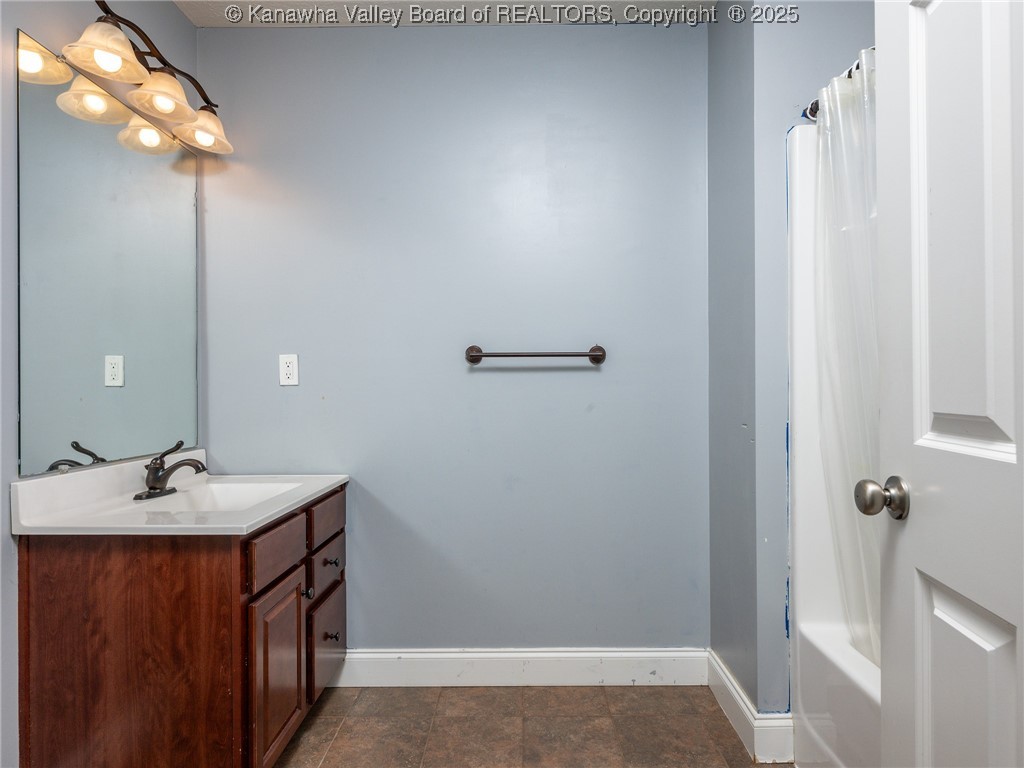 228 Killarney Road Winfield, WV 25213 - Photo 25 of 27 Gallery Image 25