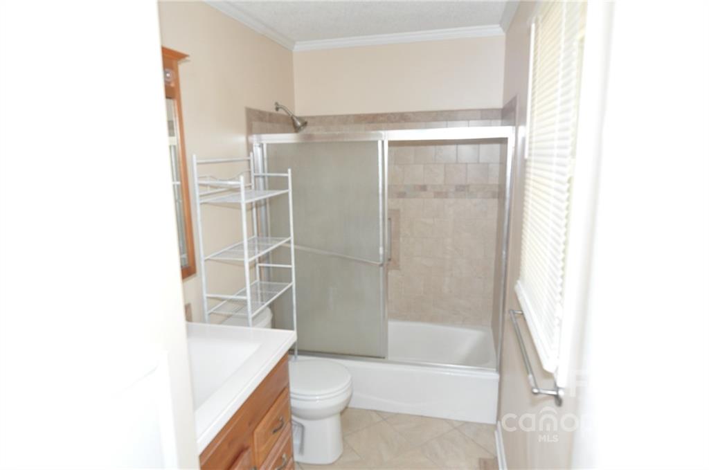 648 Pineview Lakes Road Chester, SC 29706 - Photo 15 of 28 Gallery Image 15