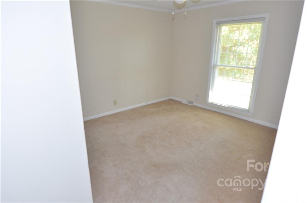648 Pineview Lakes Road Chester, SC 29706 - Photo 16 of 28 Gallery Image 16