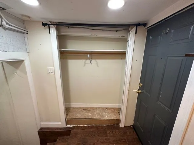 $795 | 1308 West Byron Street, Unit GR, Chicago, IL 60613