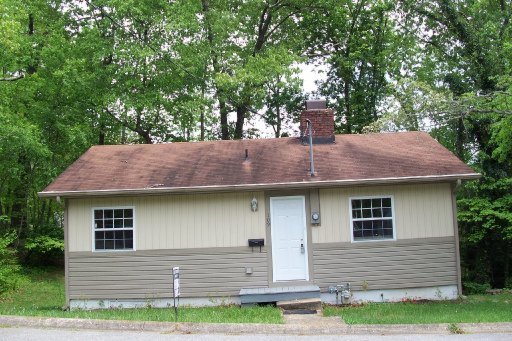 109 Meadow Road Oak Ridge, TN 37830 - Photo 1 of 1 Primary Photo