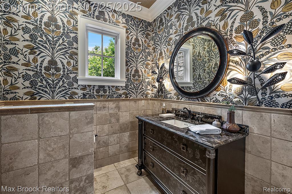 72 Lone Pine Road Bloomfield Hills, MI 48304 - Photo 17 of 66 Gallery Image 17