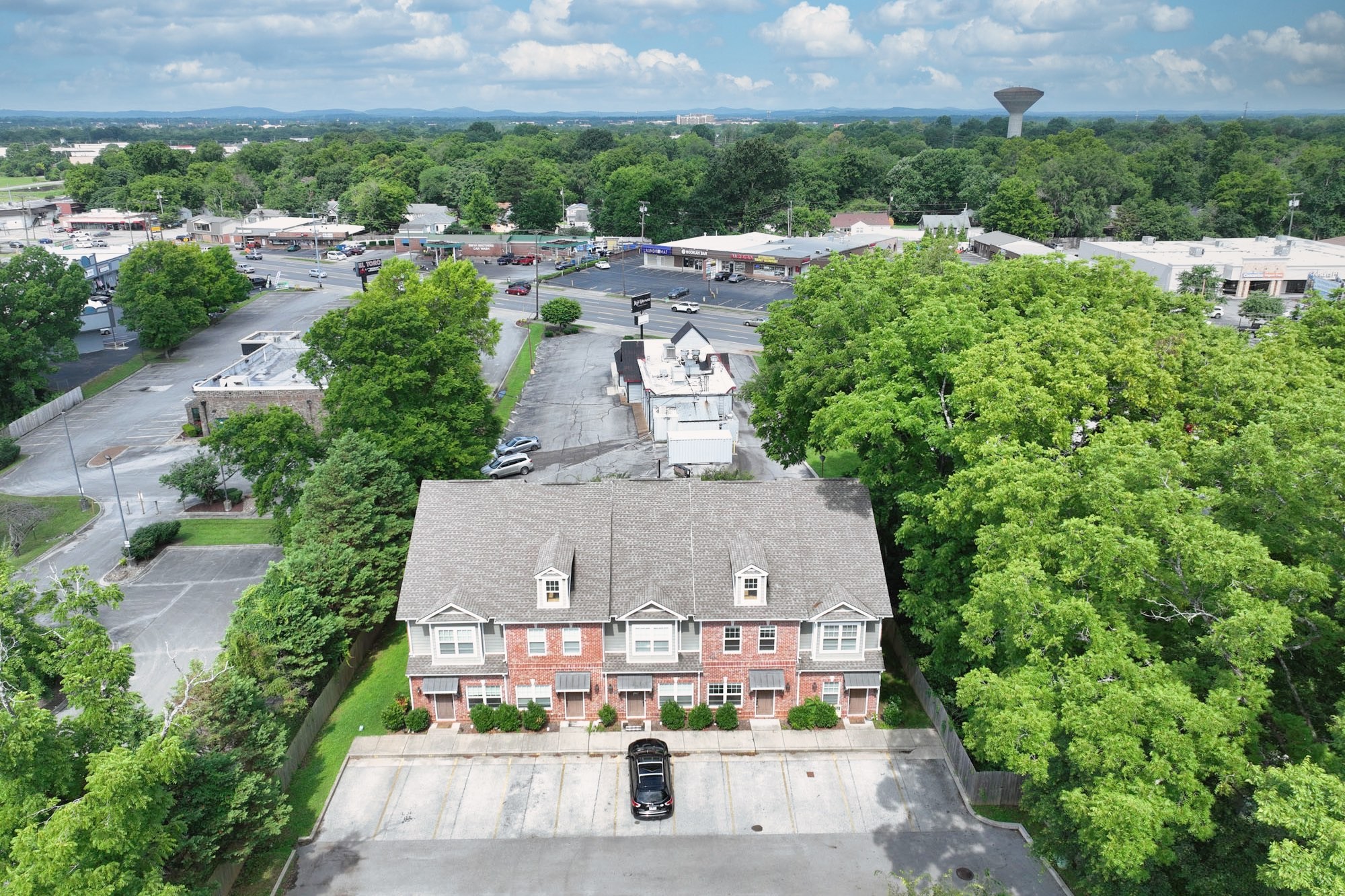 1019 North Maple Street, Unit 2D Murfreesboro, TN 37130 - Photo 49 of 56 an aerial view of multiple house