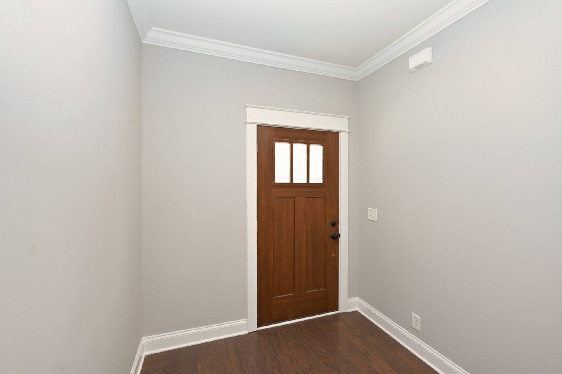 1019 North Maple Street, Unit 2D Murfreesboro, TN 37130 - Photo 6 of 56 a view of an empty room