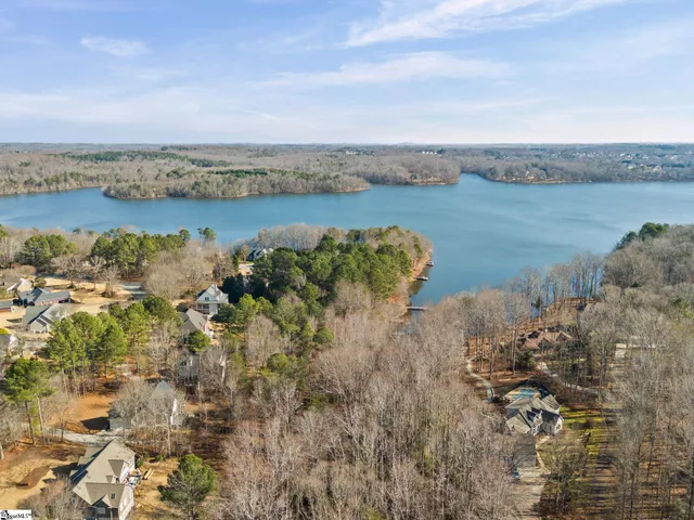 $600,000 | 204 Cove Harbor Court, Taylors, SC 29687