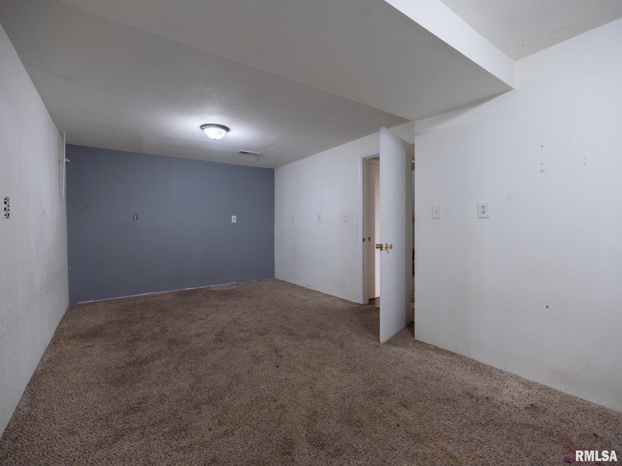 5 Galvin Court Pekin, IL 61554 - Photo 28 of 38