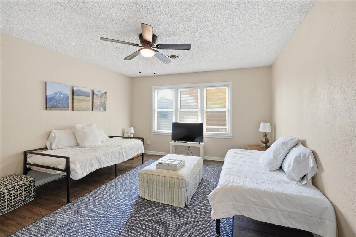 5209 41st Street Lubbock, TX 79414 - Photo 11 of 29 13-nmlm-41st-13