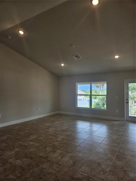 804 Polaris Road Venice, FL 34293 - Photo 2 of 10