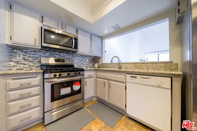 $660,000 | 365 West Alameda Avenue, Unit 304, Burbank, CA 91506