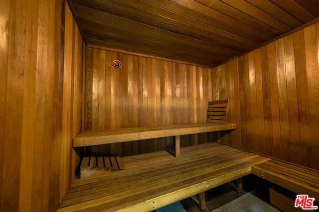 $660,000 | 365 West Alameda Avenue, Unit 304, Burbank, CA 91506