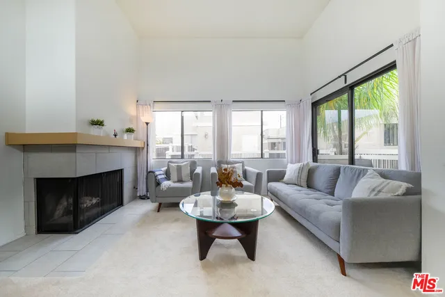 $660,000 | 365 West Alameda Avenue, Unit 304, Burbank, CA 91506