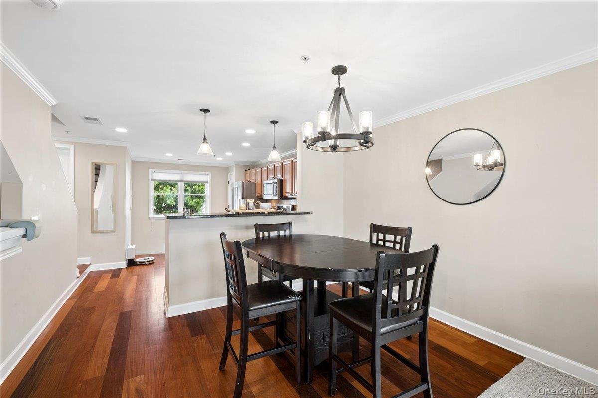 225 Waterside Close Peekskill, NY 10566 - Photo 12 of 40