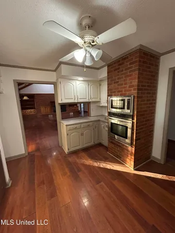 $350,000 | 2907 Highway 8, Cleveland, MS 38732