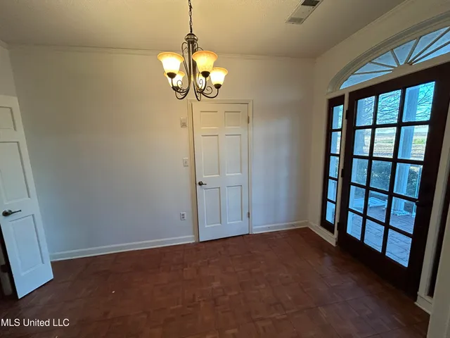 $350,000 | 2907 Highway 8, Cleveland, MS 38732