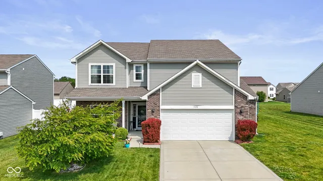 $415,000 | 3372 Clary Blvd S Drive, Greenwood, IN 46143