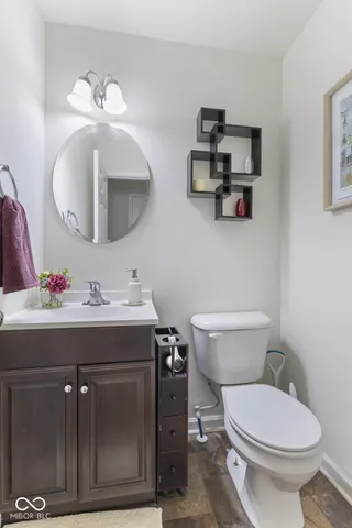 $415,000 | 3372 Clary Blvd S Drive, Greenwood, IN 46143