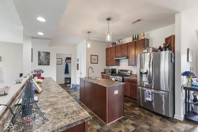 $415,000 | 3372 Clary Blvd S Drive, Greenwood, IN 46143