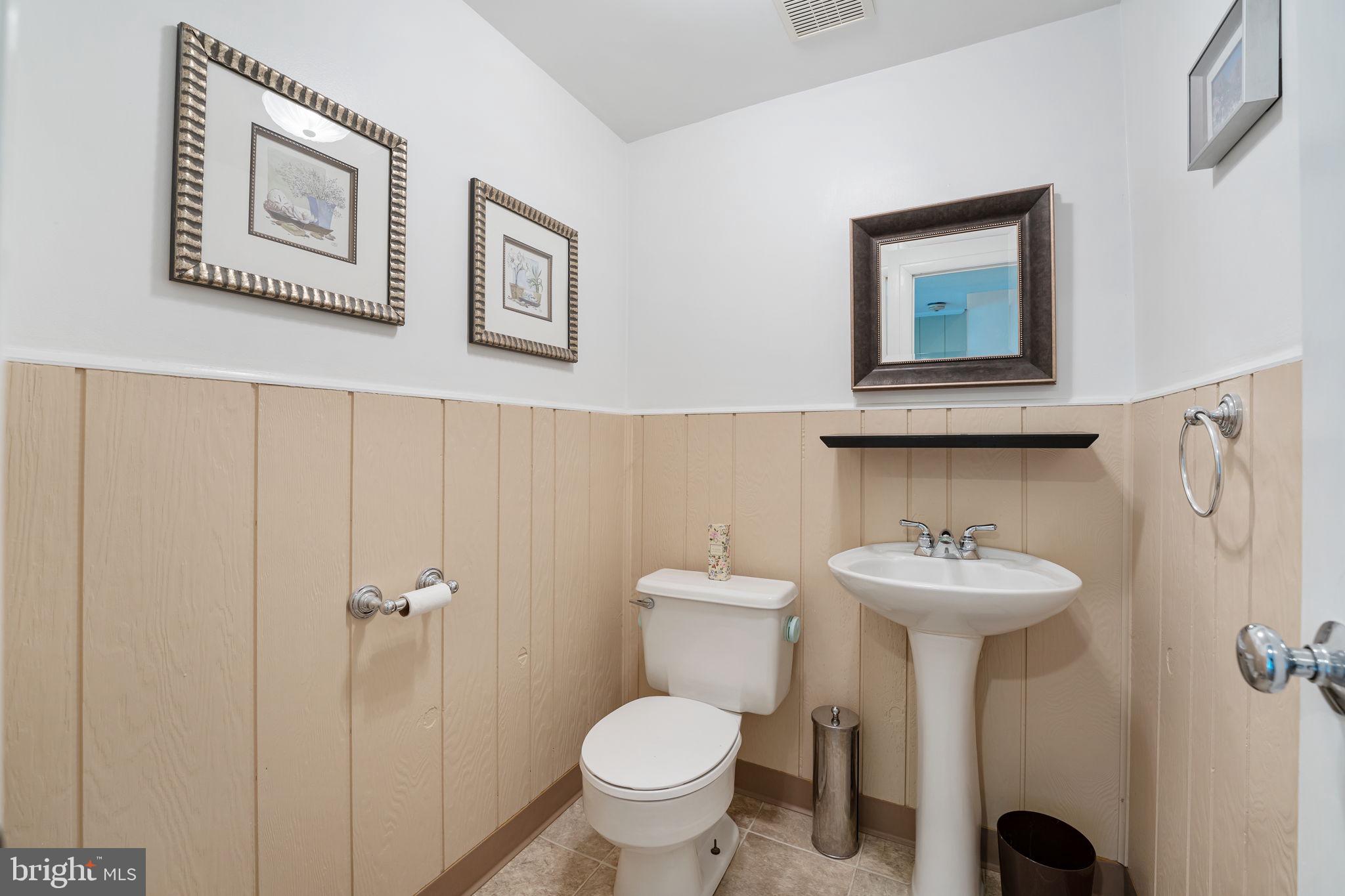 512 Dreshertown Road Fort Washington, PA 19034 - Photo 14 of 30 Gallery Image 14