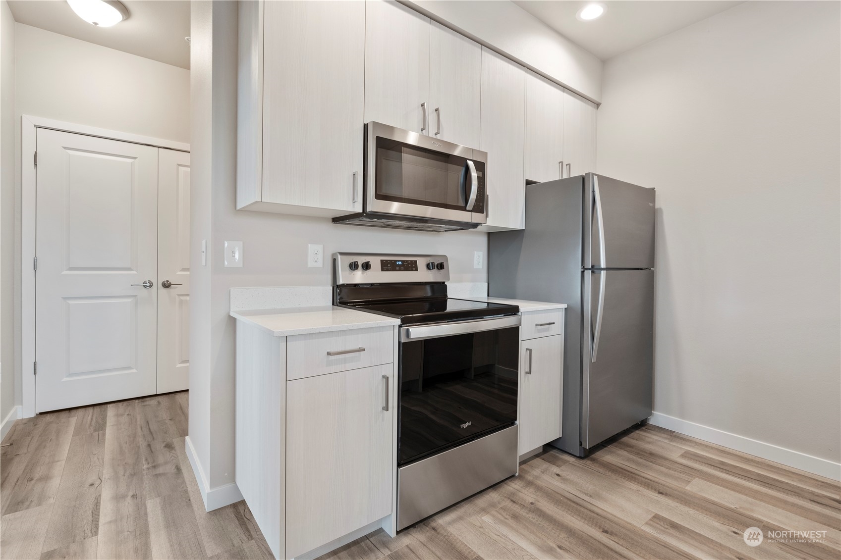 8889 Depot Road Lynden, WA 98264 - Photo 12 of 19 Gallery Image 12